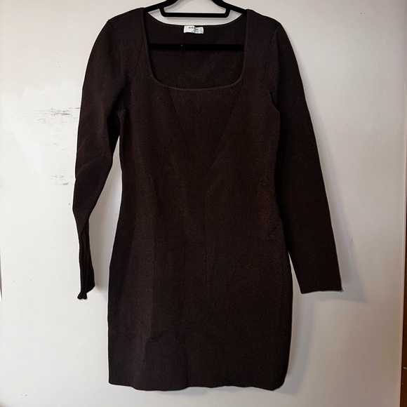 Babaton Rego Dress Brown - Picture 2 of 3